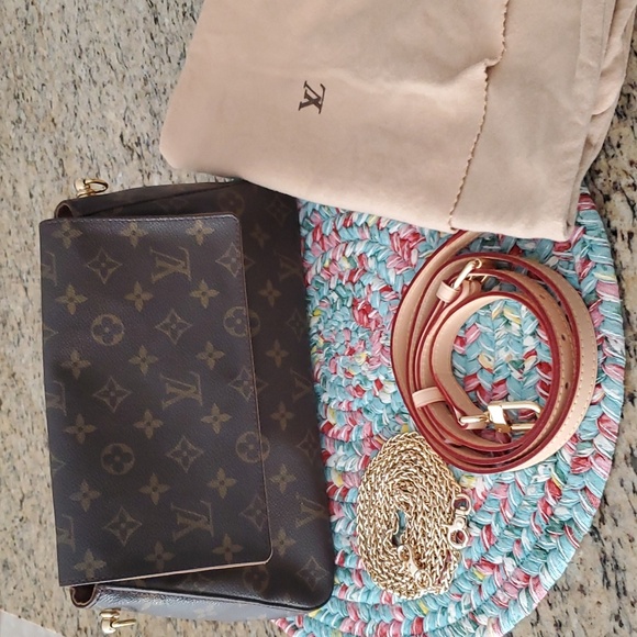 Louis Vuitton Handbags - Louis Vuitton Monogram Mini Looping Crossbody Bag, LV Dustbag and 2 Straps